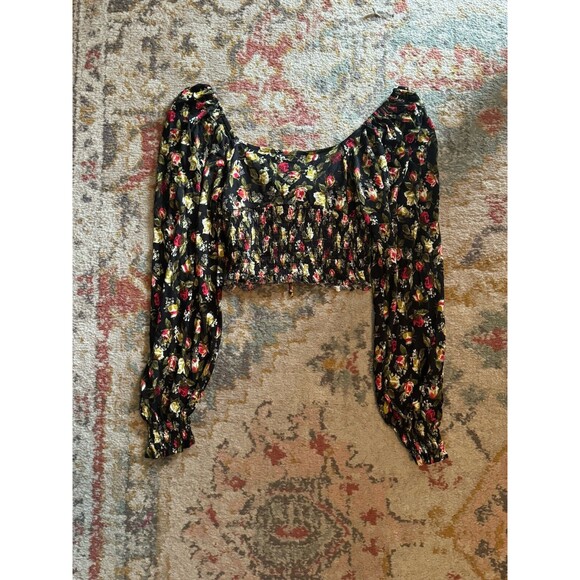 Womens Urban Outfitters Floral Crop Top Smocked Long Sleeve Size Small - Picture 2 of 5